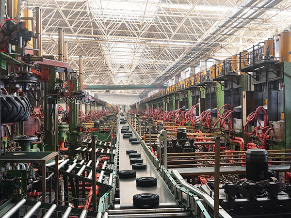 Natural Lighting on the Top of Vulcanization Workshop